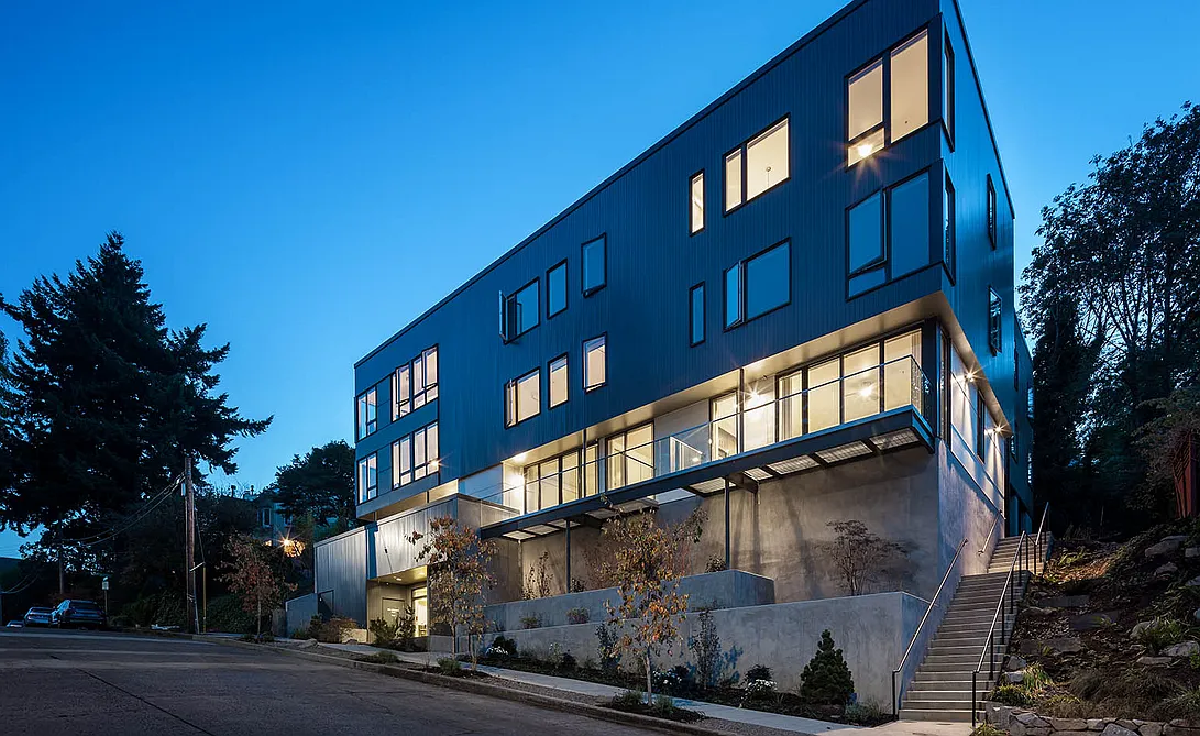 Viewpoint Terrace Apartments — Photo 3