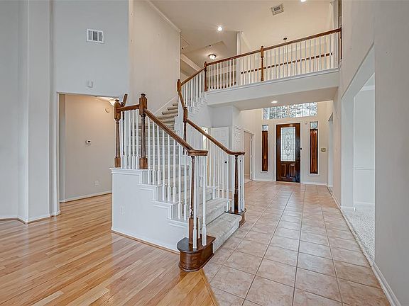 5th image of 17323 Mesquite Brush Lane