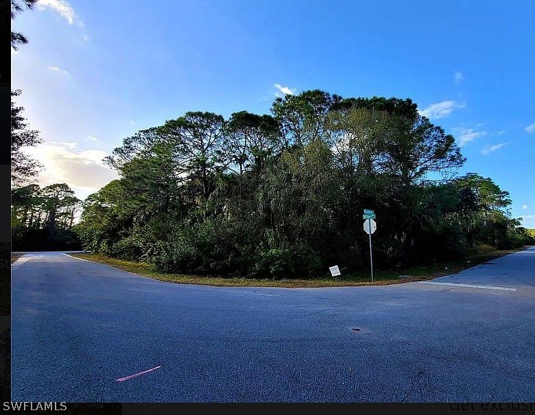 1st image of 19050 Wilton Ave