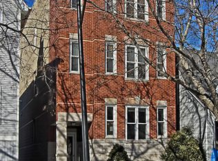 1452 W Wolfram St #2, Chicago, IL 60657