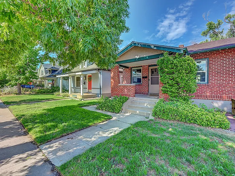 1205 S Lincoln St — Photo 19