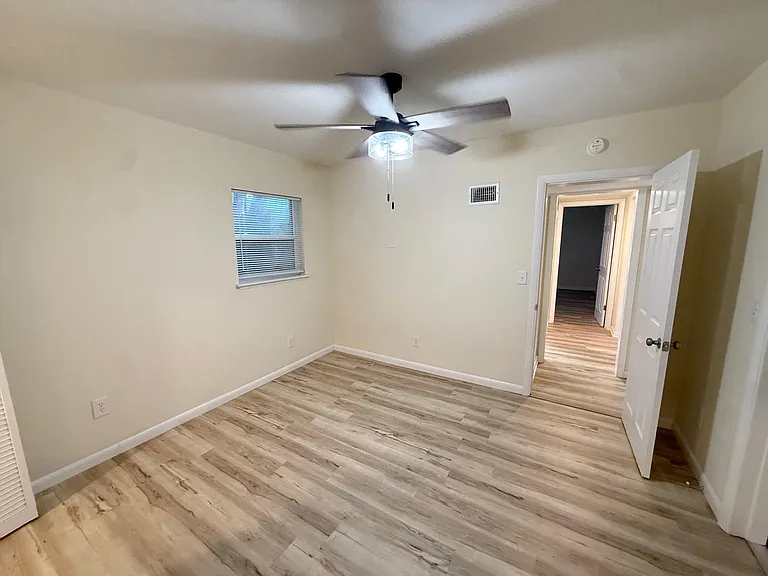 713 Lembo Cir #2 — Photo 13