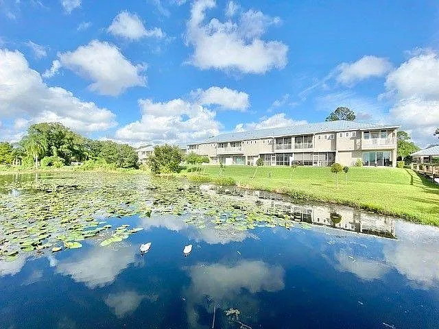 534 Lake Wildmere Cv — Photo 40