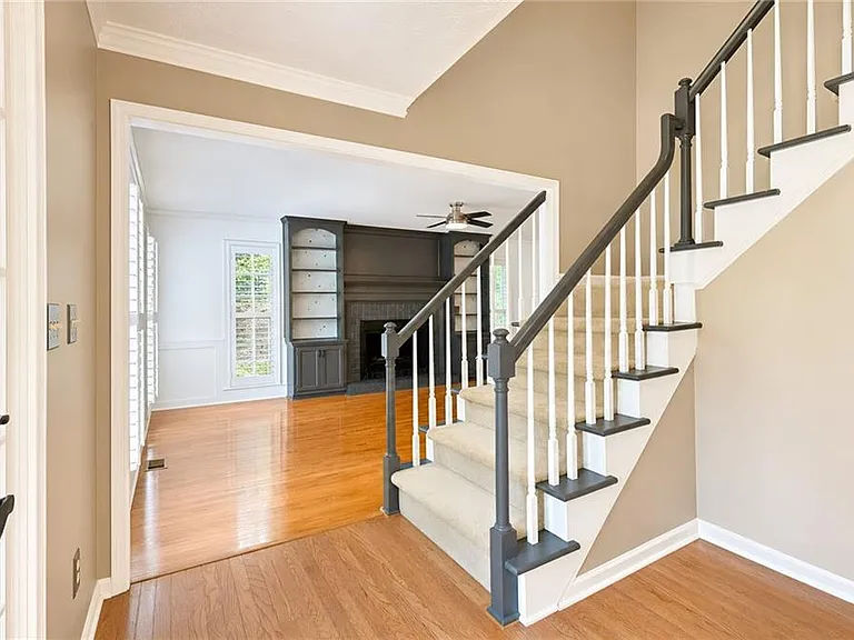 320 Derby Ridge Trce — Photo 7