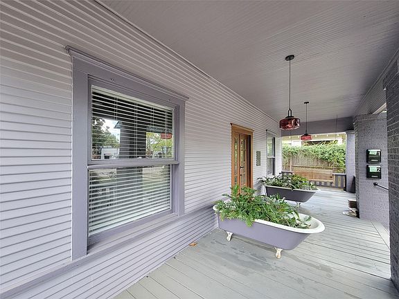 5th image of 1847 Harvard St #4