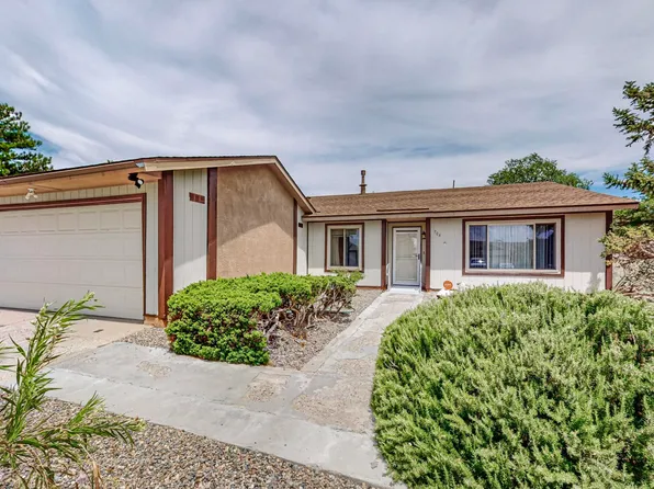 704 Paseo Del Mar NE, Albuquerque, NM 87123