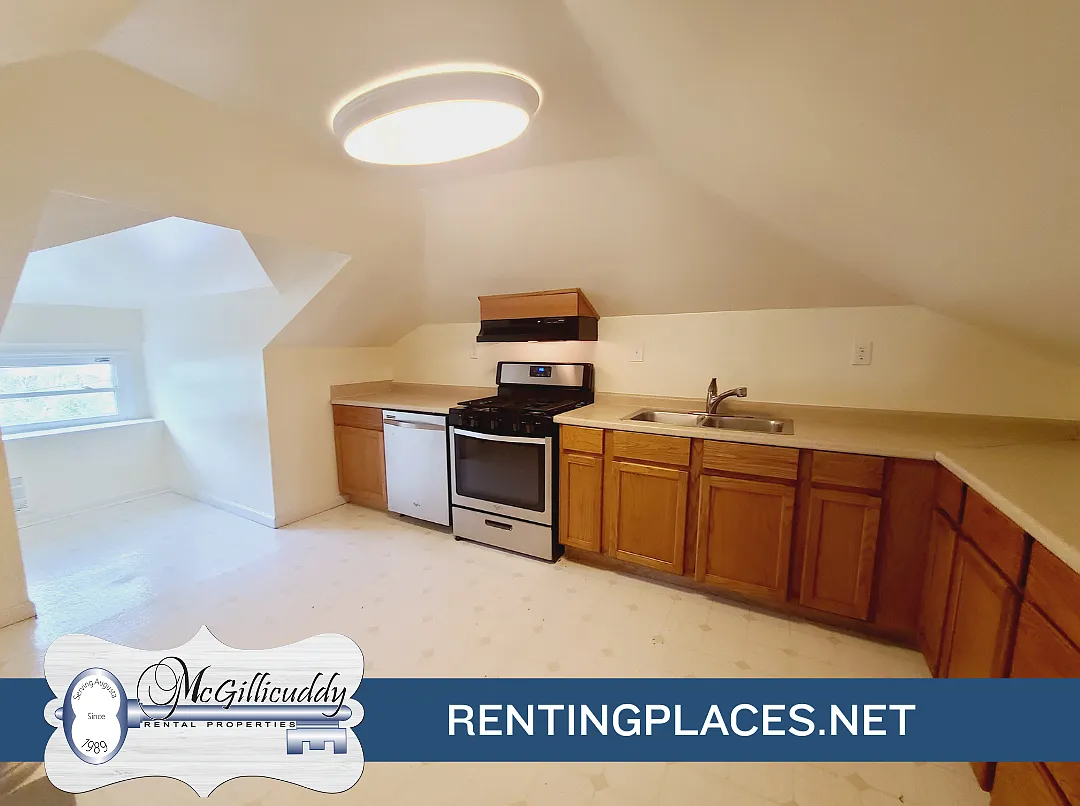 1 bed, 700 sqft, $1,095 — Photo 2