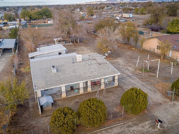 4th image of 10203 E Avenue S2