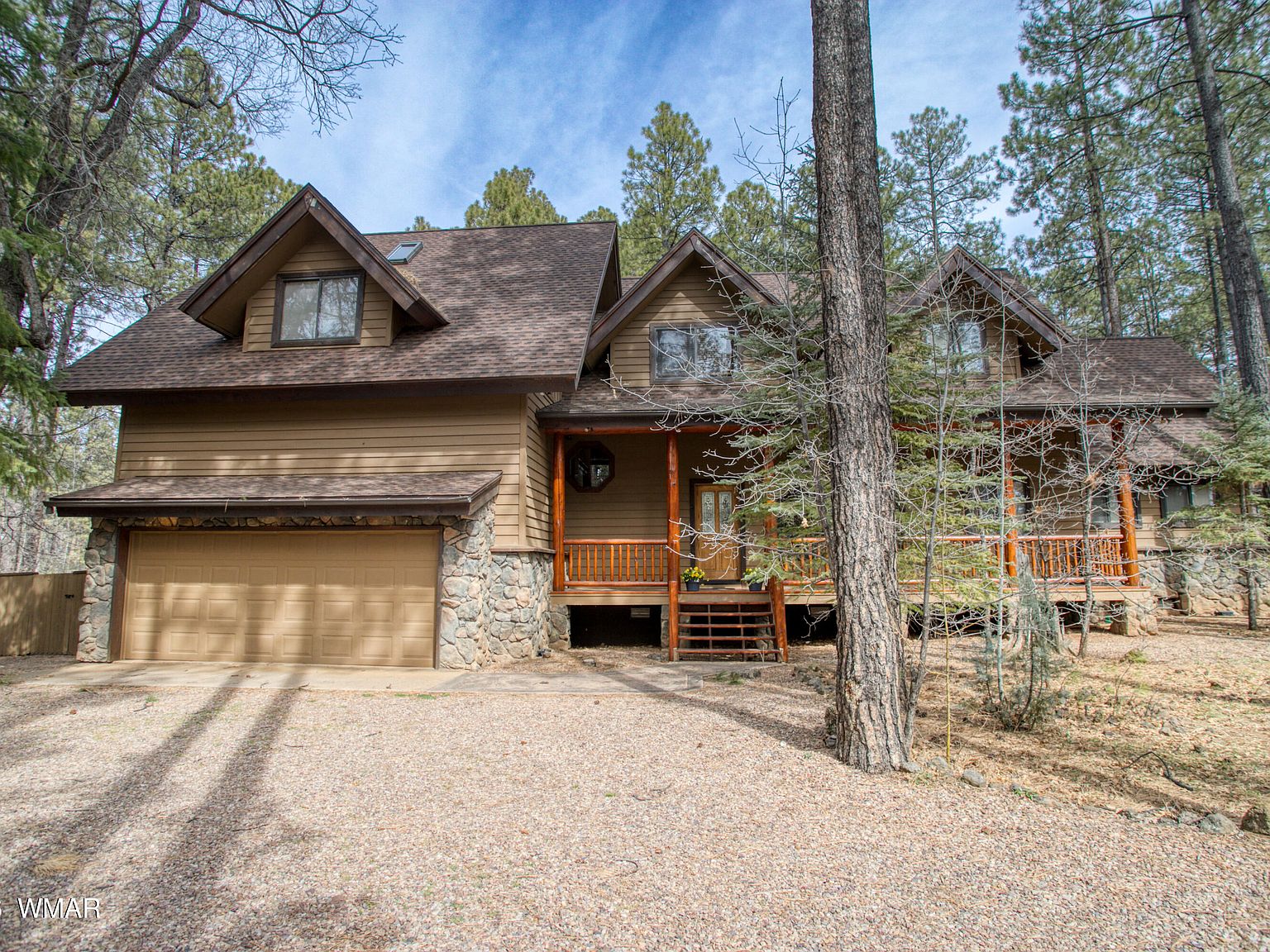 2912 Woodpecker Ln