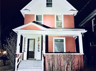 1868 Pierce Ave, Niagara Falls, NY 14301