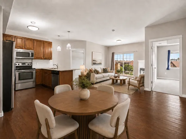 1044 Rockhurst Dr Unit 406, Littleton, CO 80129
