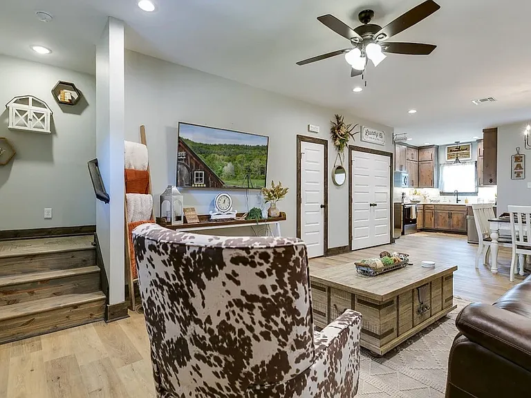 5215 S Bryant Blvd — Photo 11