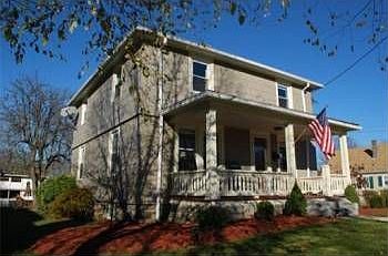 16 FAIR ST UXBRIDGE