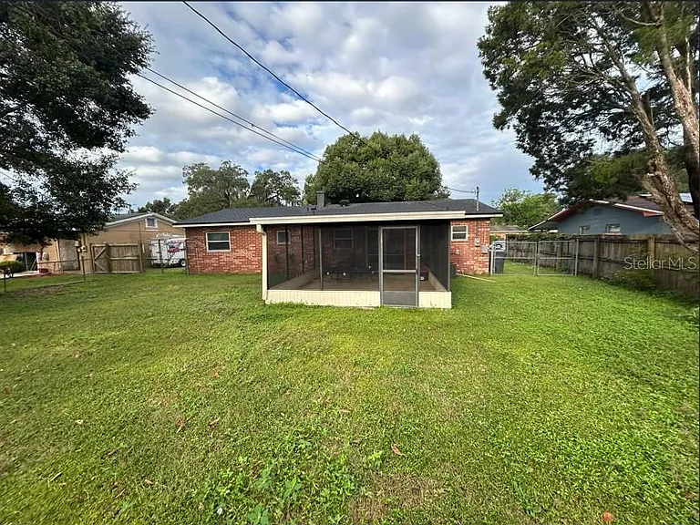 3544 Colleen Dr — Photo 15