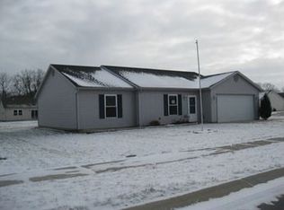 1143 Elias Murray Dr #D, Huntington, IN 46750