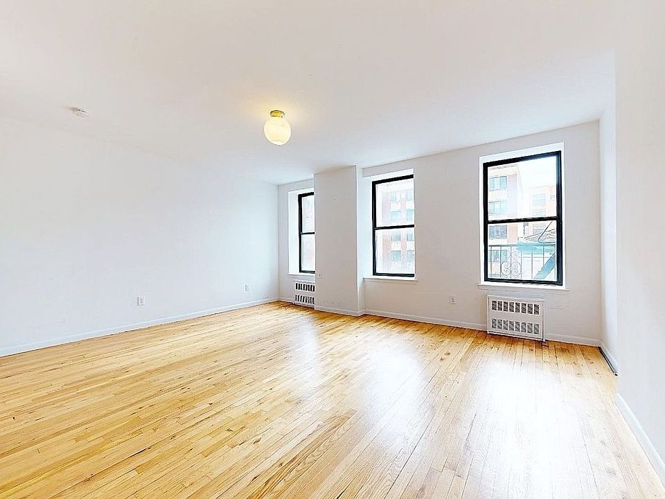 1st image of 247 W 116th St #4C