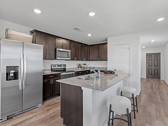 Eat-In Kitchen Island