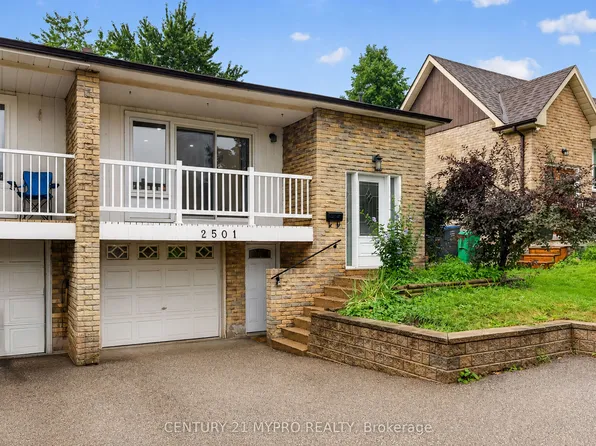 2501 Cobbinshaw Cir, Mississauga, ON L5N 2G2