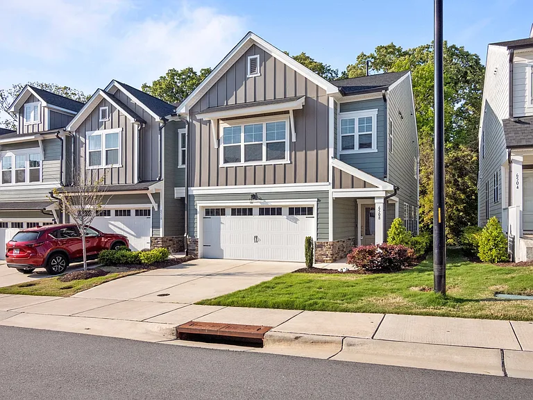 6508 Amber Springs Dr — Photo 3