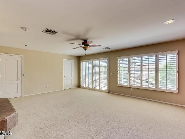 1705 E Coconino Dr — Photo 25
