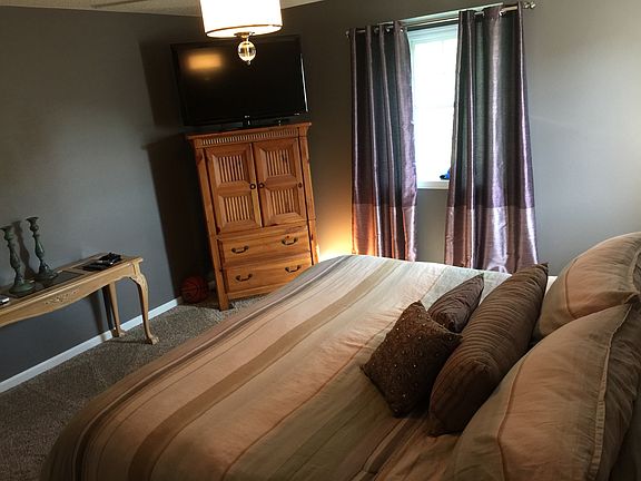 5th image of 2028 Cornelia Ct