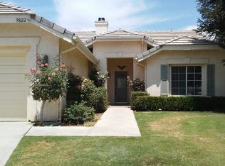 9822 Cabbage Rose Ave, Bakersfield, CA
