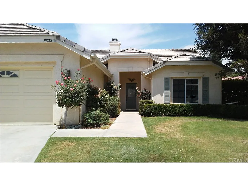 9822 Cabbage Rose Ave photo 1