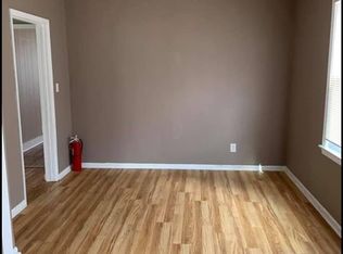16 Homer Ave ROOM 1, Nutley, NJ 07110