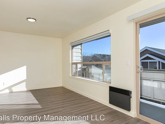 3rd image of 1419 NW 61st St #6987458