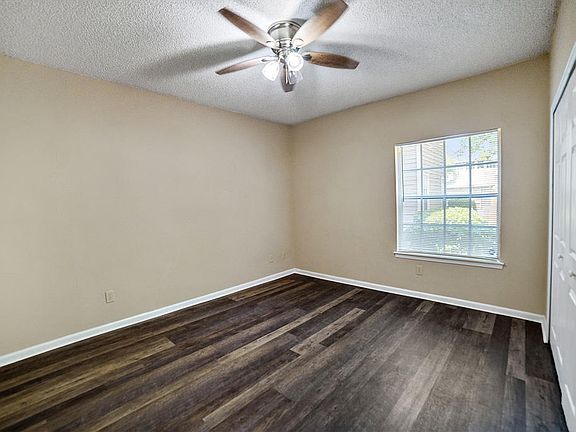4th image of 10000 GATE Parkway N #1214