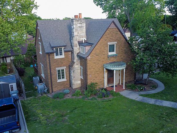 5th image of 1730 E Wilman Ct