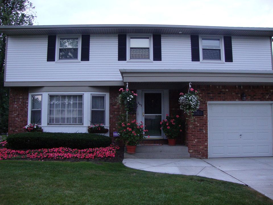 Front View 