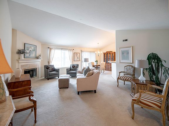 2nd image of 1522 Butler Ct APT 302
