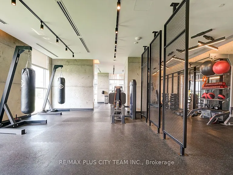 251 Manitoba St #501 — Photo 13