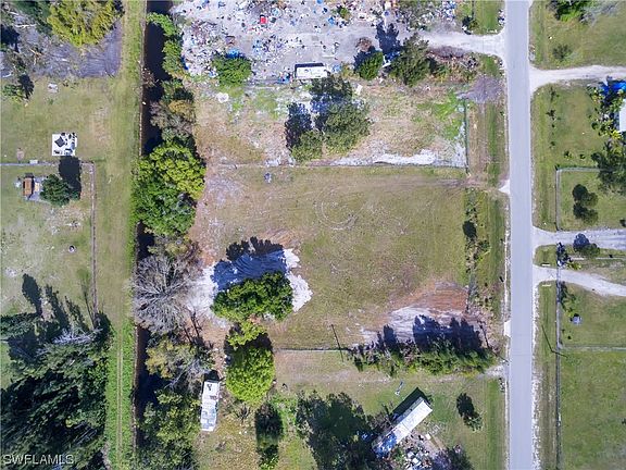 3rd image of 7958 McDaniel Dr