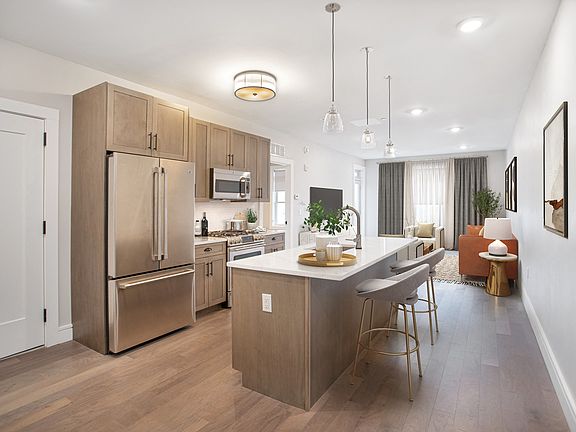 2nd image of 990 Corporate Dr APT 207