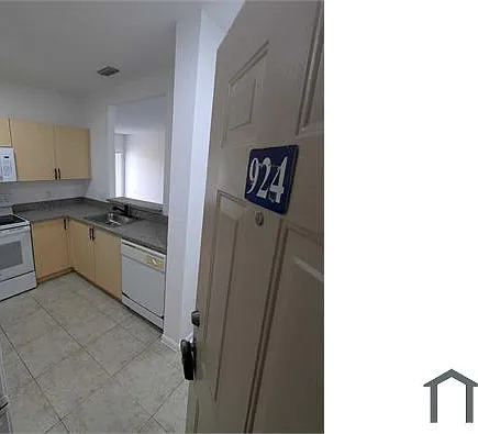 1095 Golden Lakes Blvd #924 — Photo 12