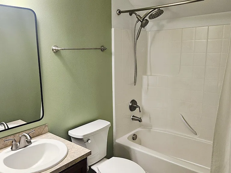 11922 Mayfair Ave SW #2 — Photo 5