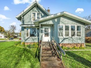 1224 Becker Ave SW, Willmar, MN 56201