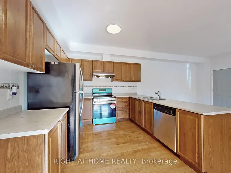 56 N Lake Rd #13 — Photo 12