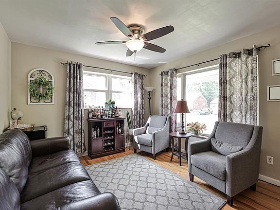 5th image of 6466 Golfway Dr