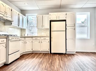 186 Gilbert Ave #2, Elmwood Park, NJ 07407
