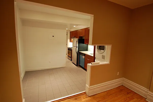 Rented by Bold New York | media 39