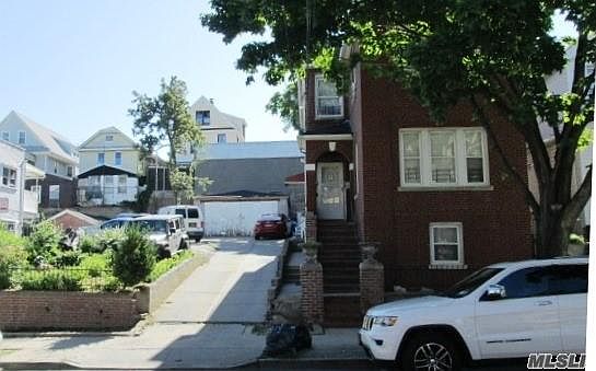 2nd image of 31-37 101st St