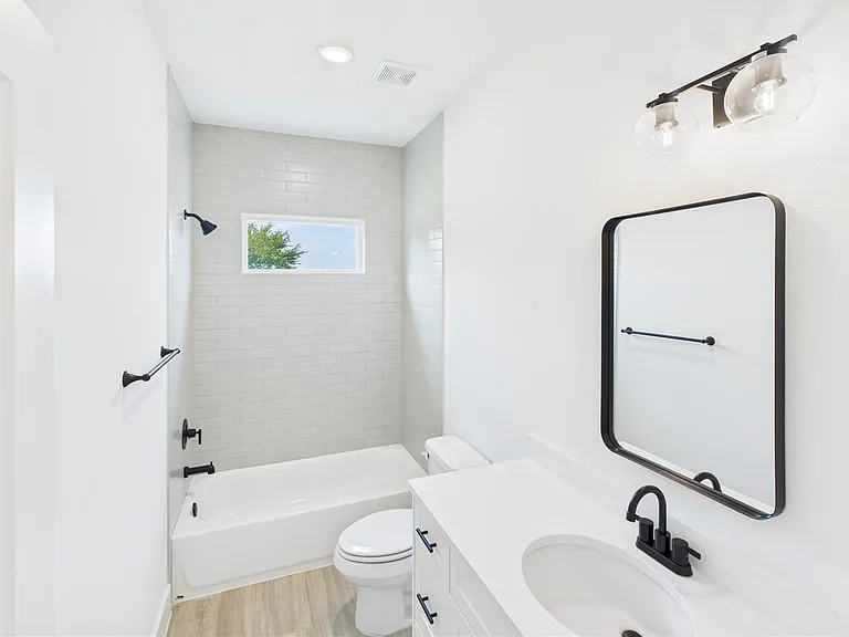 9609 Valeca Dr — Photo 21