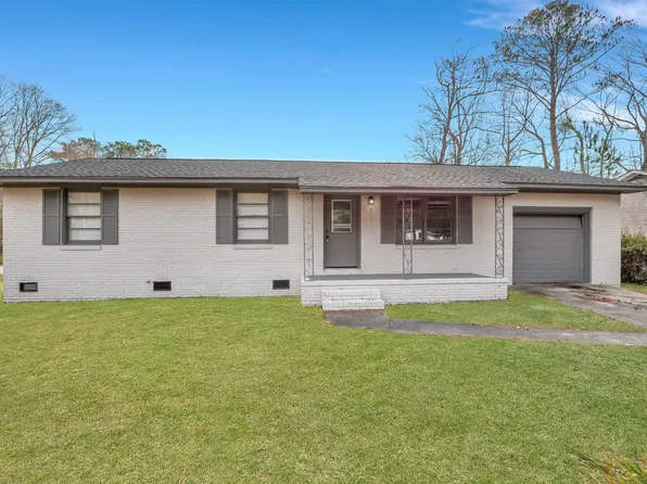 810 Hitching Post Rd, Charleston, SC 29414