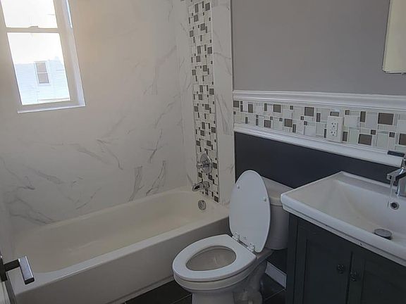 3rd image of 585 Central Ave #201
