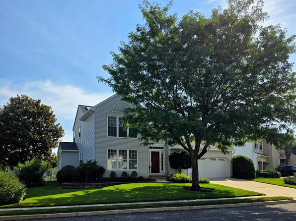 64 Jennifer Ln, Burlington, NJ 08016
