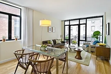 Rented by Nest Seekers International