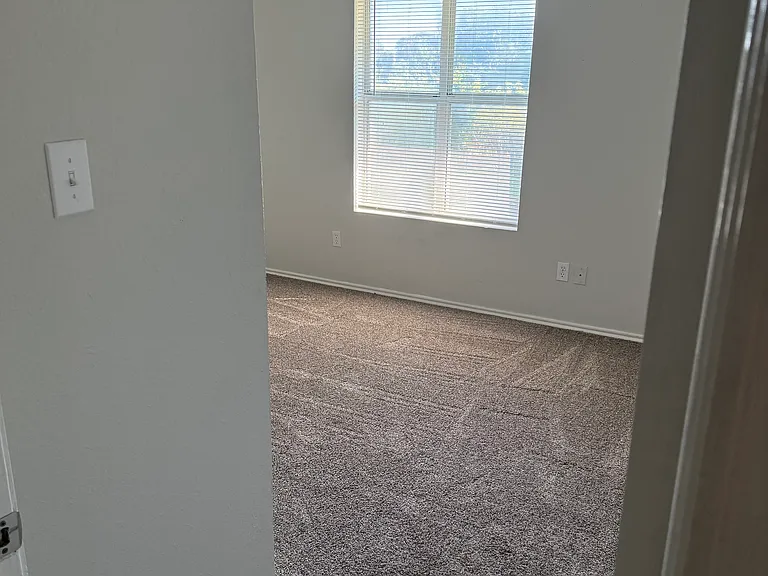 264 County Road 2630 — Photo 3